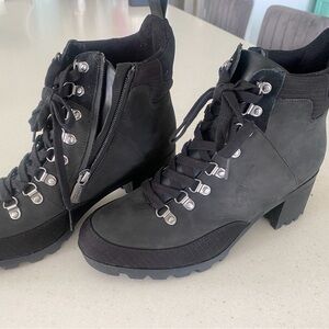 Vionic Leather Lace Up Heeled Boots Spencer Waterproof Size 9.5M NEW